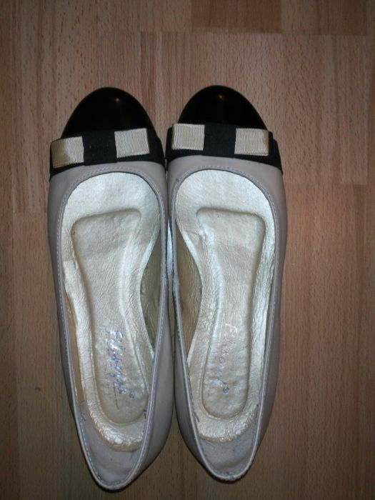 Baleriny skórzane rozm 36 kokardka