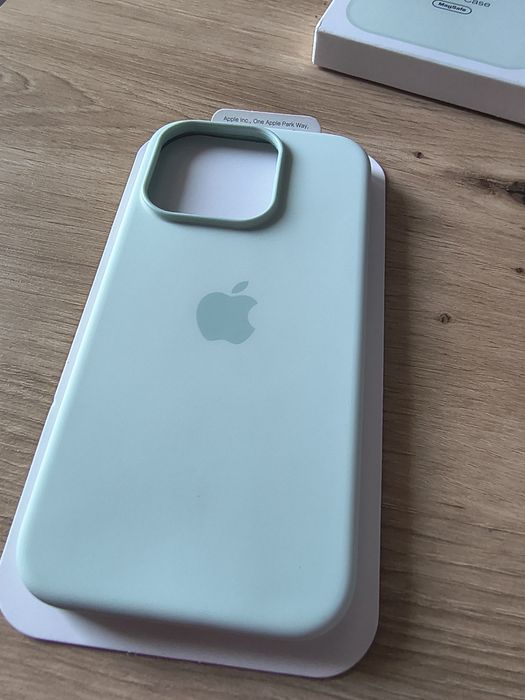 Silicone case MagSafe iPhone 15 Pro