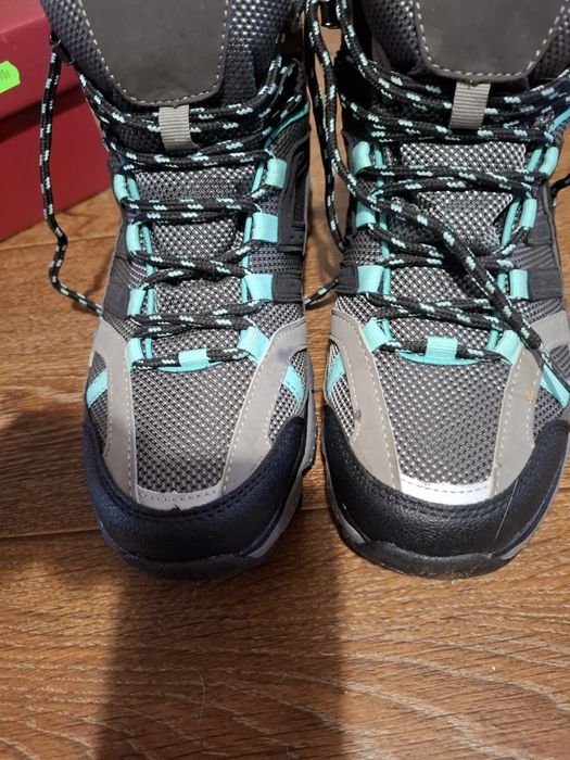 Nowe buty trekingowe