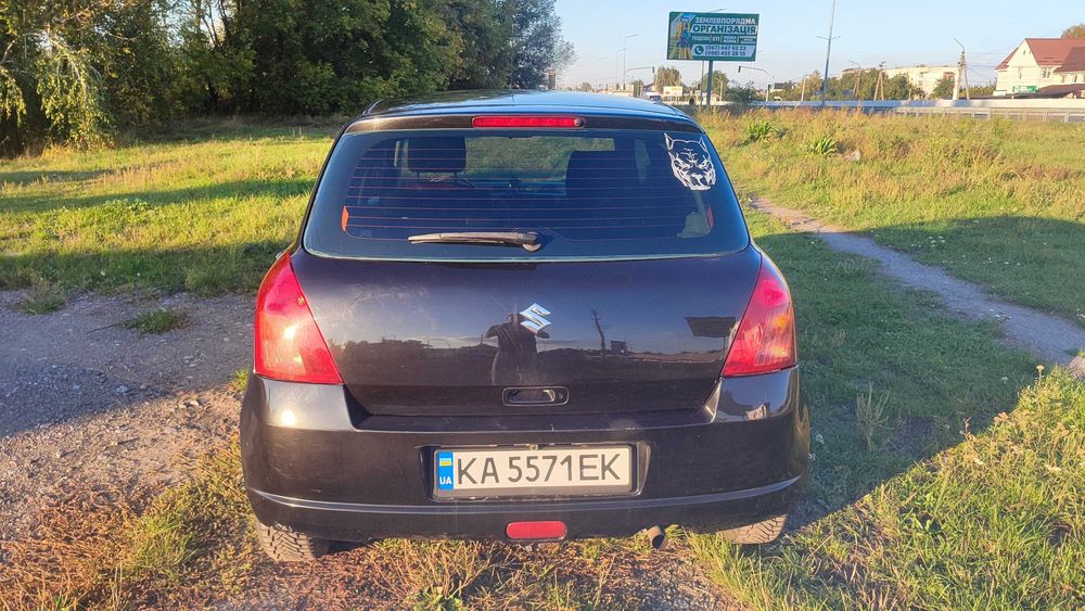 Сузукі Свіфт 2007 S