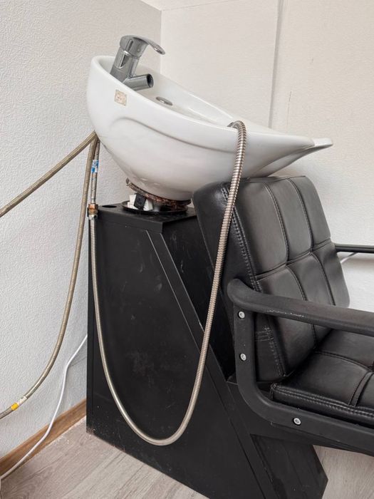 Продам перукарську мийку