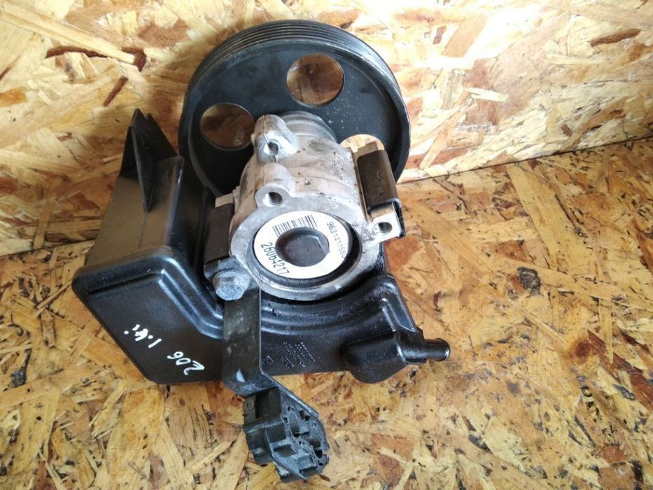 BOMBA DE DIRECÇÃO / DIREÇÃO ASSISTIDA PEUGEOT 206 1.1i 1.4i 9631411580