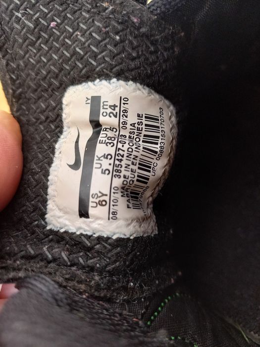 Chuteiras Nike em bom estado