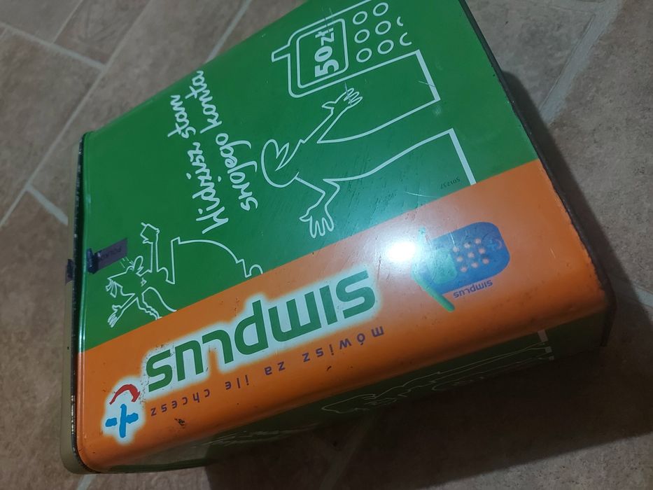 Blaszane pudełko Simplus Plus GSM