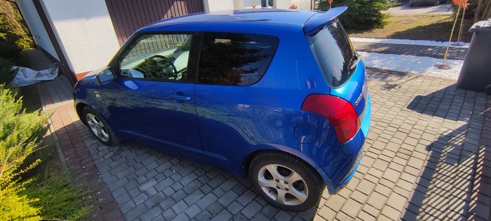 Suzuki Swift 1.5: 2006r. 3 drzwi