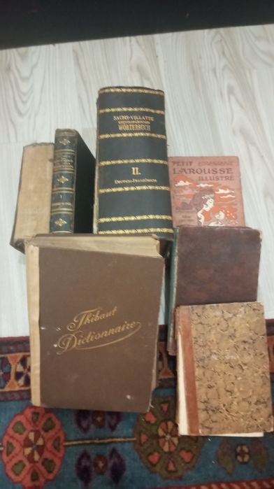 Vários livros antigos 1800 diversos temas e preços