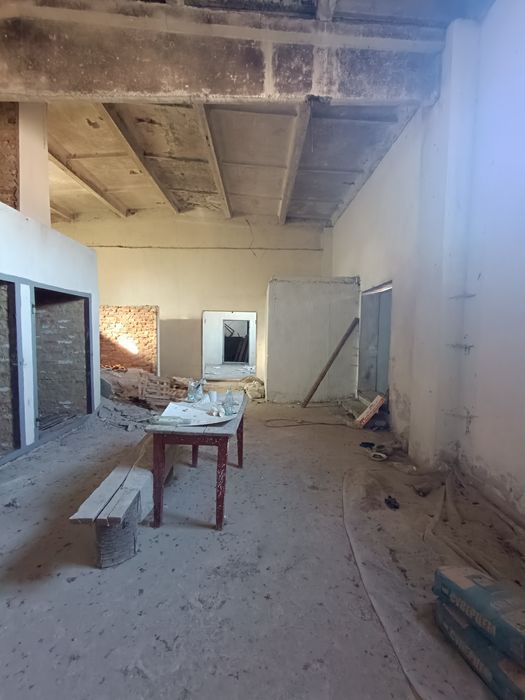Продається нежитлове приміщення
