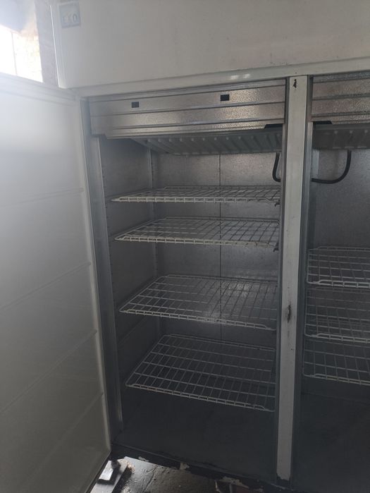 Chłodnia lodówka przemysłowa duża silowa