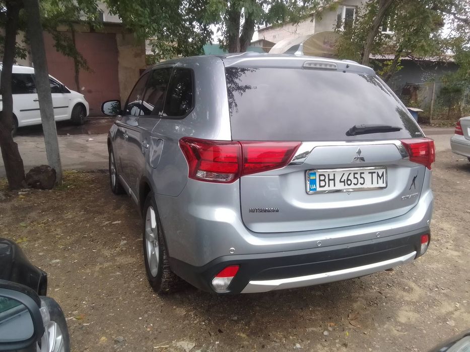 Продам Mitsubishi Outlander 2017 г.