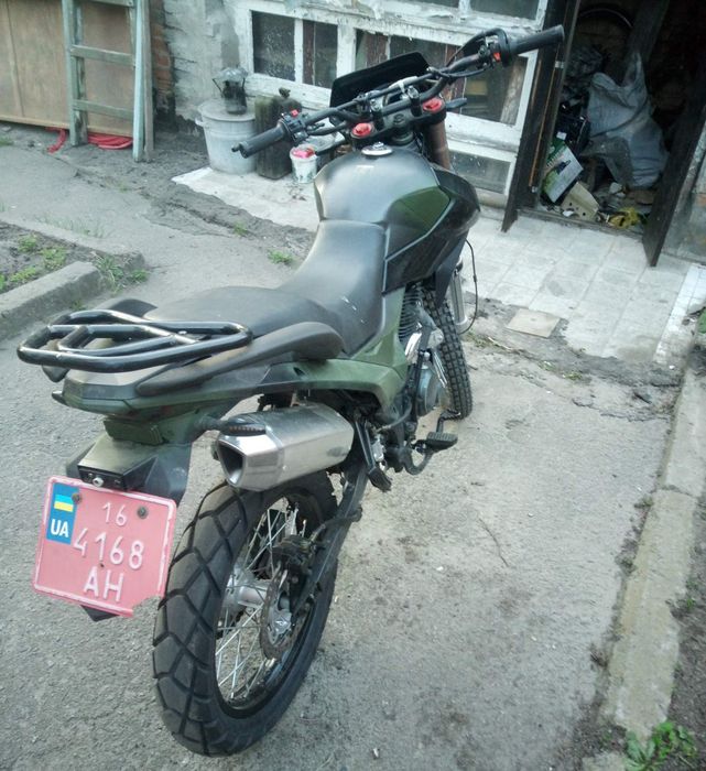 Продам мотоцикл SHINERAY XY250GY-6C