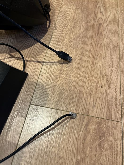 Volante + Pedais Thrustmaster