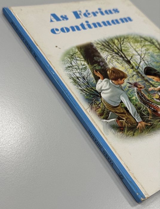 As férias continuam  (nº 45)