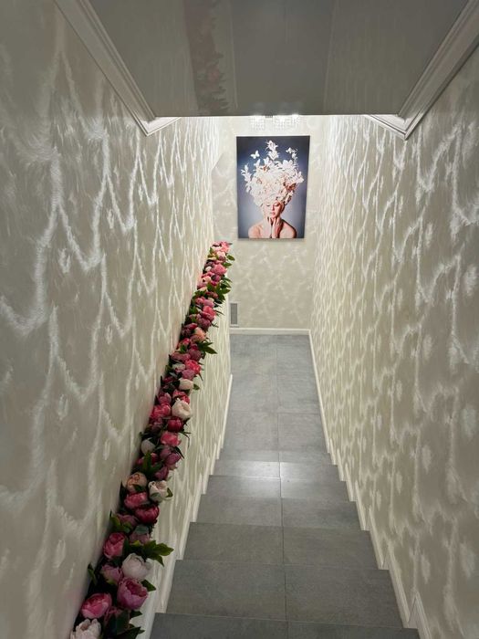 Продам салон краси в Центрі міста.