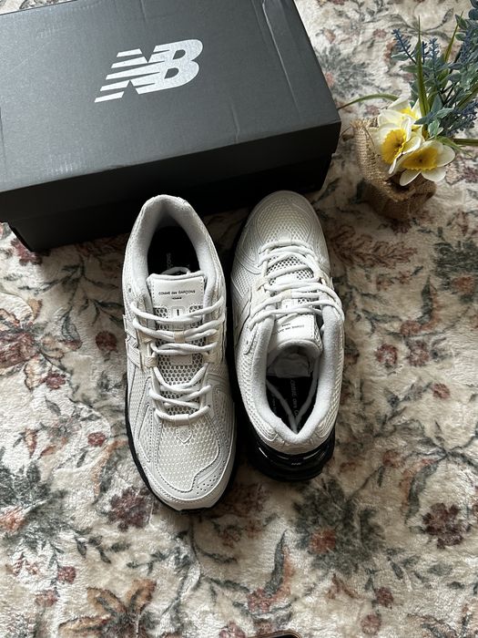 New Balance 1906R x Comme des Garçons – biało-czarne