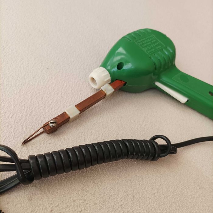 Polska lutownica transformatorowa Lutola 2A 65W TECHNIKA Łódź z PRL-u