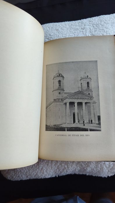 Breve Apostolicum: Actum Praeclare, um documento oficial da Igreja Católica emitido pelo Papa Leão XIII