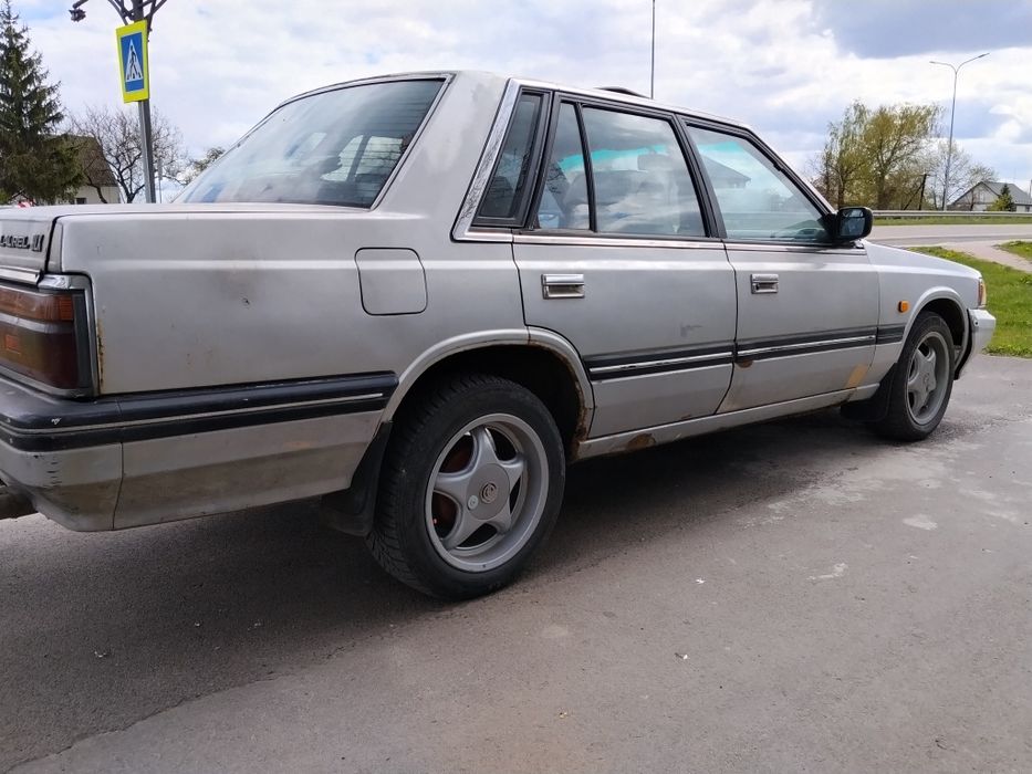 Ніссан Лаурель С32