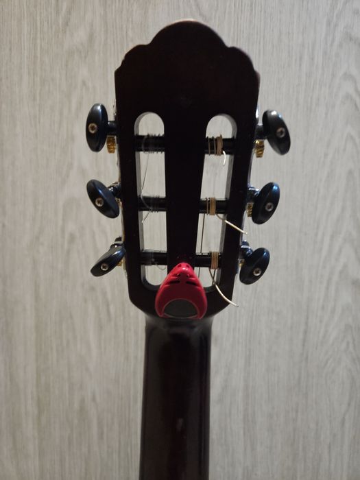 Gitara elektro-klasyczna