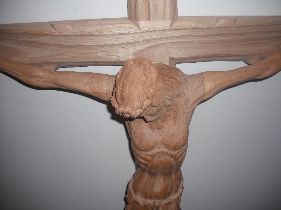 Escultura Arte Sacra Talha Madeira Cristo