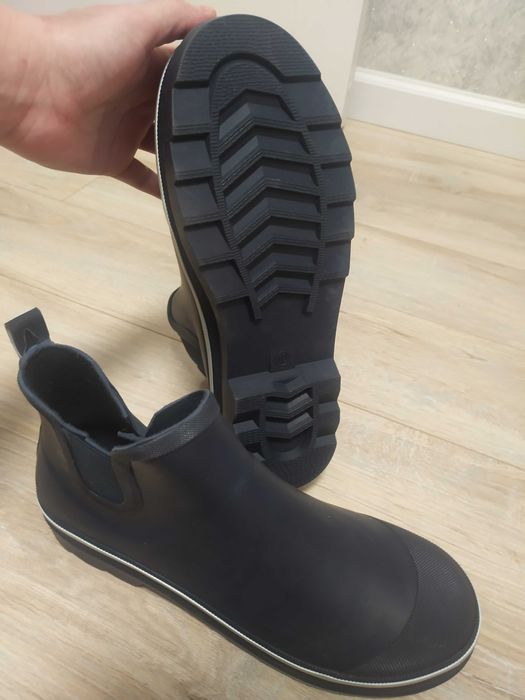 Гумові резинові чоботи нові
