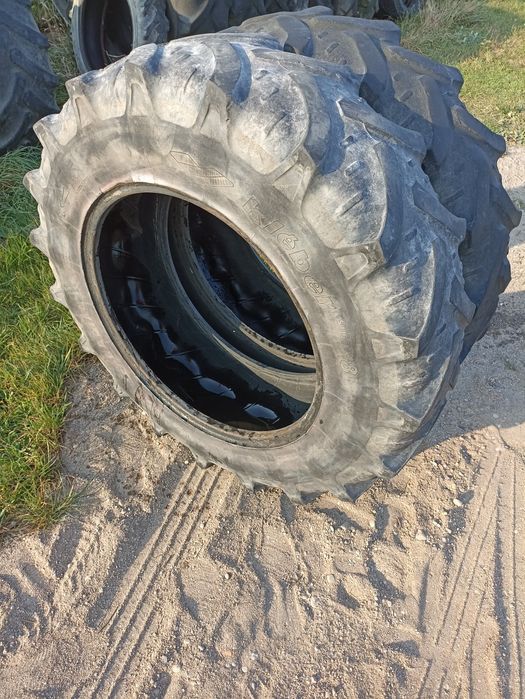 Para opony zachodnie Kleber super 9 Radialne 13.6 R - 28 (340/85) R28