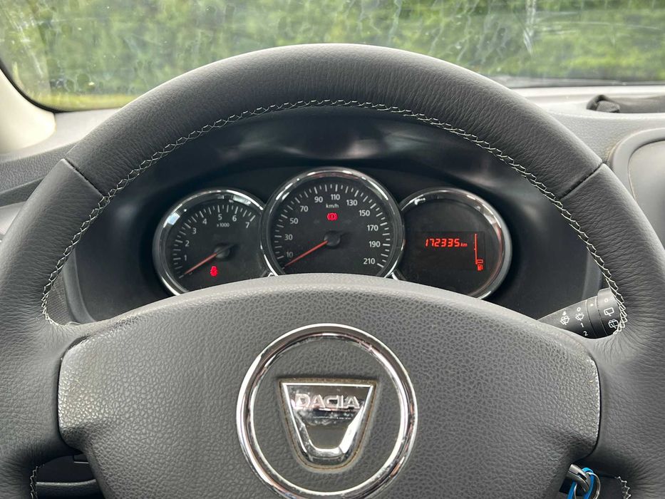 Dacia Sandero 1.5 dCi 90 KM | 2013 rejestracja 2014 | Elektryczne szyby | 172 000 km