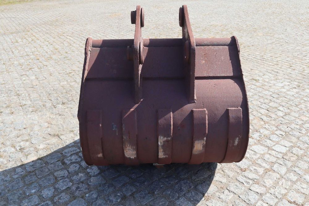 Balde escavação 1120 mm Ø65