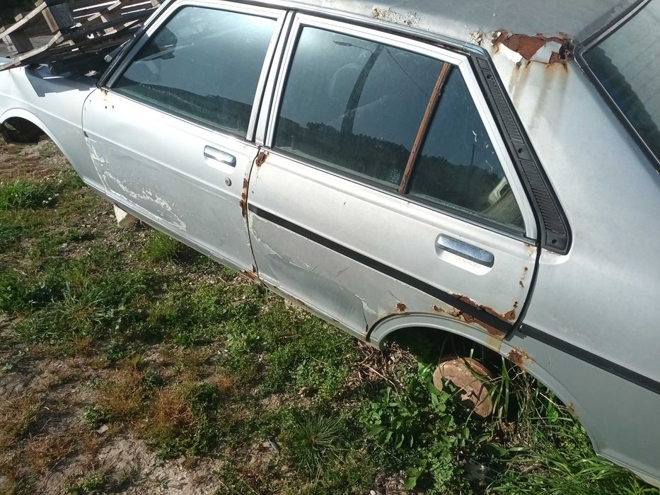 Peças nissan sunny B310, bancos Smart fourtwo,