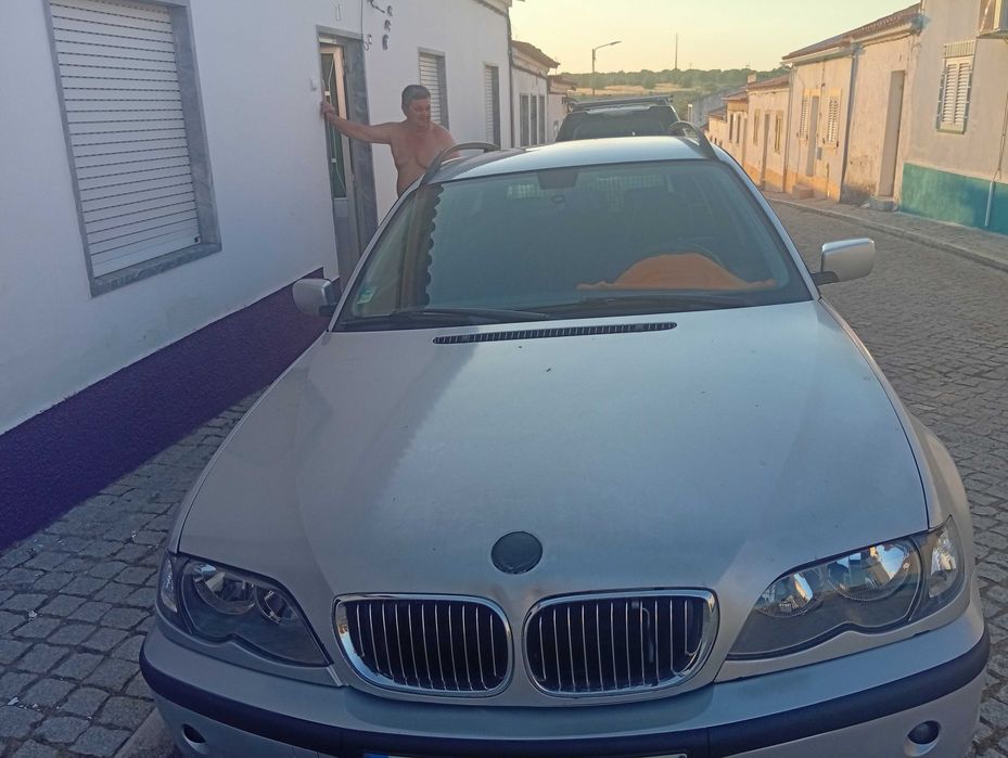 Carrinha BMW 318 ano 2002 a gasóleo,bom estado 5 lugares