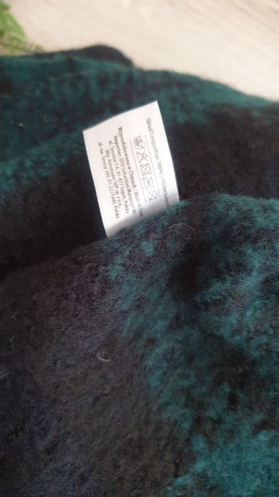 Szal damski  ciepły  zielono czarny Eloy