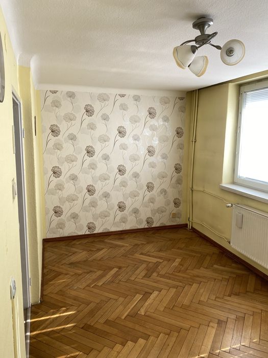 Sprzedam kawalerkę w Brzezinach