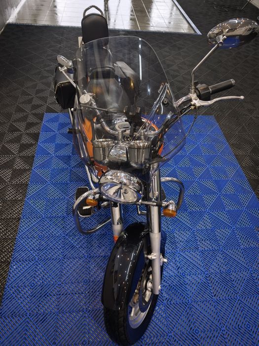 Hyosung Aquila GV 250