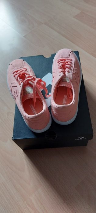 Nowe buty Converse
