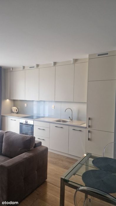 Nowoczesne 2 Pokoje | 40 M² | Taras 12 M² | 5. Piętro | Winda | Radom