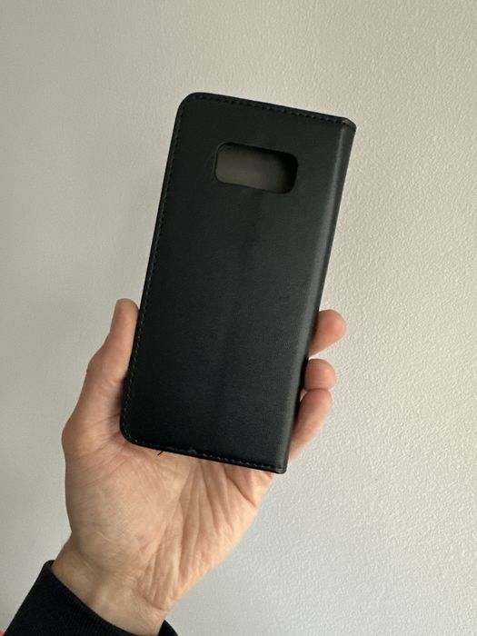 Etui zamykane czarne do Samsung Galaxy S8