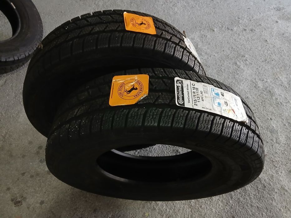 Pneus Novos 215/75R16 C Continental