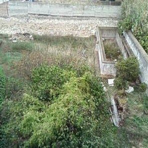 Moradia e terreno para construção