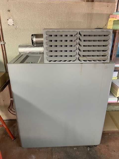 Gerador de ar quente a gasóleo da marca WIND modelo WD-30