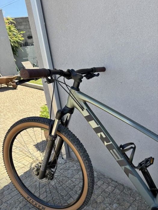 Vendo ou troco treck marlin 6