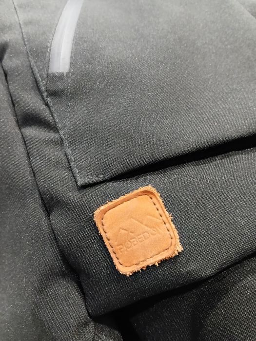 Чоловіча парка Pobedov, чорний хакі, розмір  S, M.