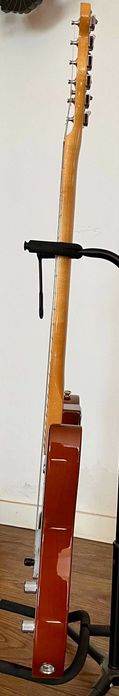 Fender Limited Edition Vintera ‘70s Telecaster, Maple Fingerboard, Mocha