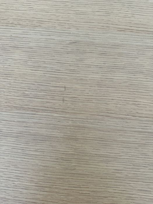 Mesa de sala de jantar em madeira (10 lugares)