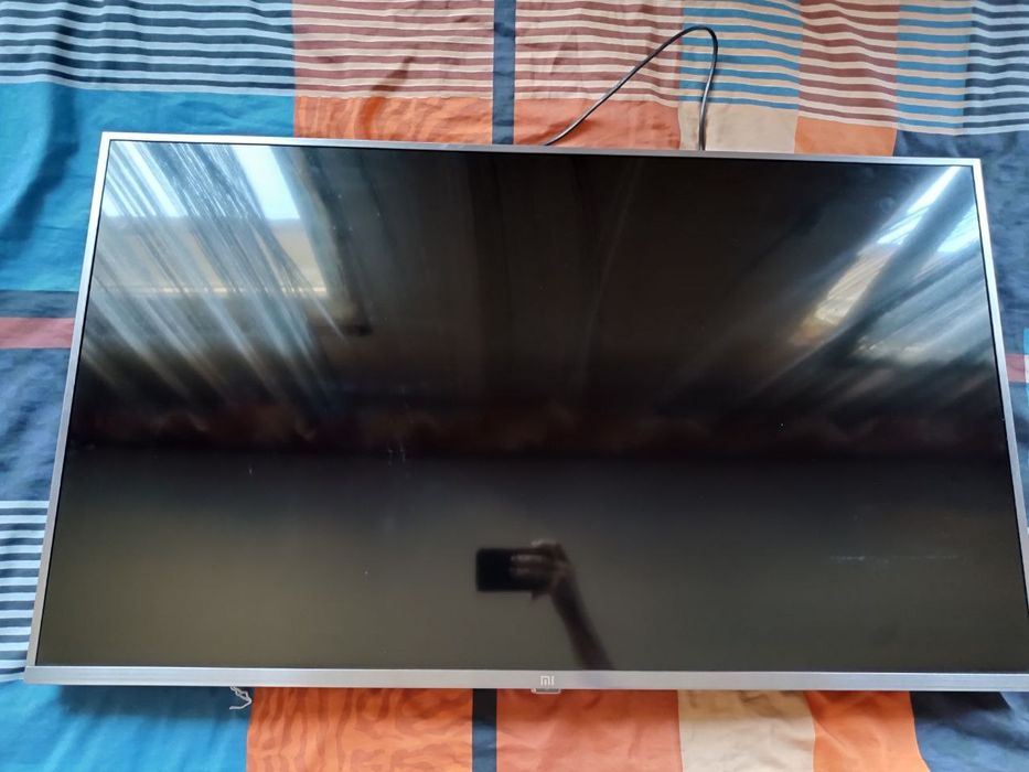 Продам телевізор Xiaomi 43 діагональ
