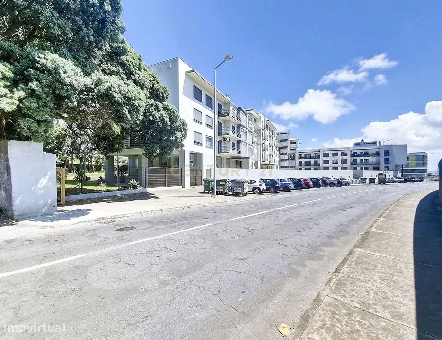 Espaço Comercial em Ponta Delgada