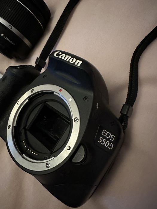 Canon EOS 550D - como nova