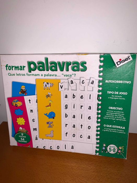 Jogo de Criança Formar Palavras - Idade 5+