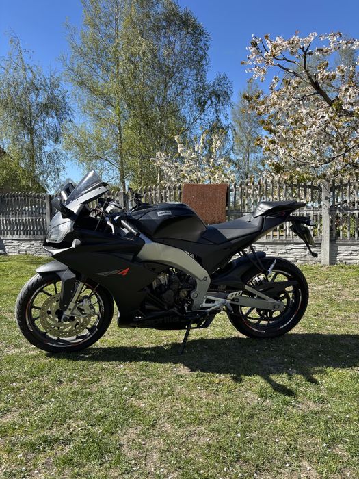 Aprilia rs4 125cc