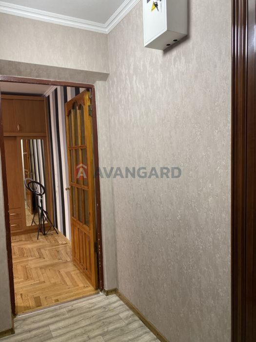 Продам 2-кімнатну квартиру.на Чумаченко.