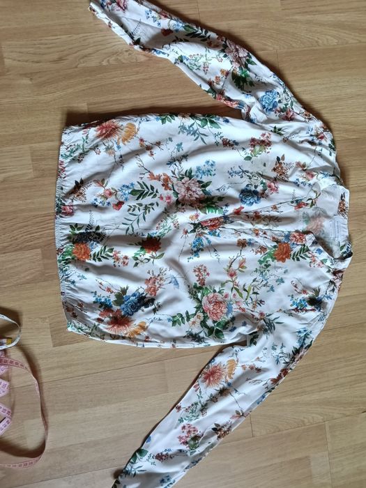 Urocza bluzeczka Reserved