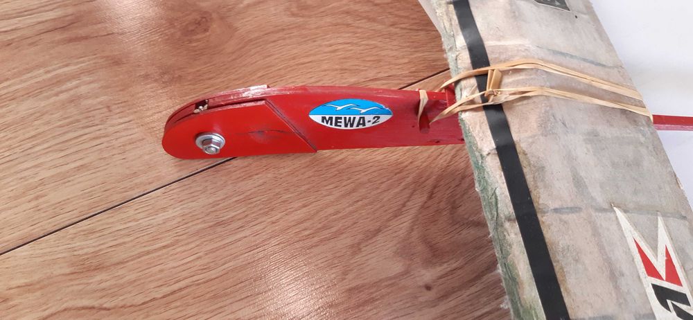 stary model szybowca szkolny z czasów prl mewa 2